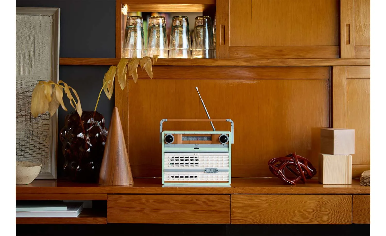 10334 | LEGO® ICONS™ Retro Radio