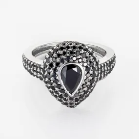 18K WG / BLACK DIAMOND PR RING

18K WG: 2.4 BD: 1.14/

SIZES 44,46 R40691-10