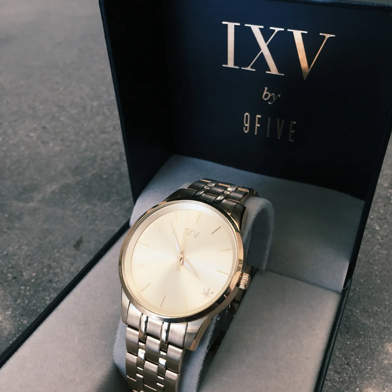 9FIVE <br> Executive High Times Watch - Gold