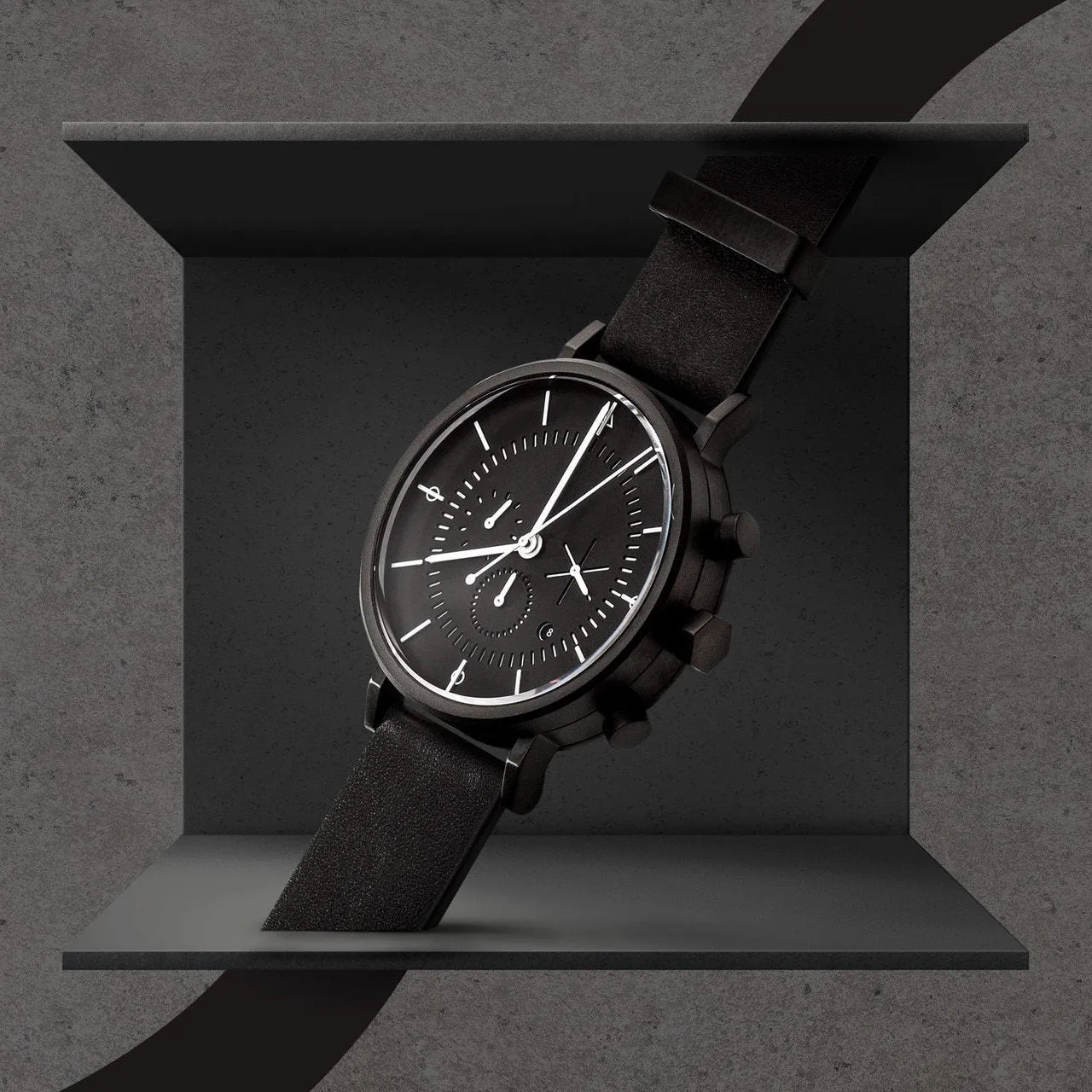 Aark Eon Black Chronograph