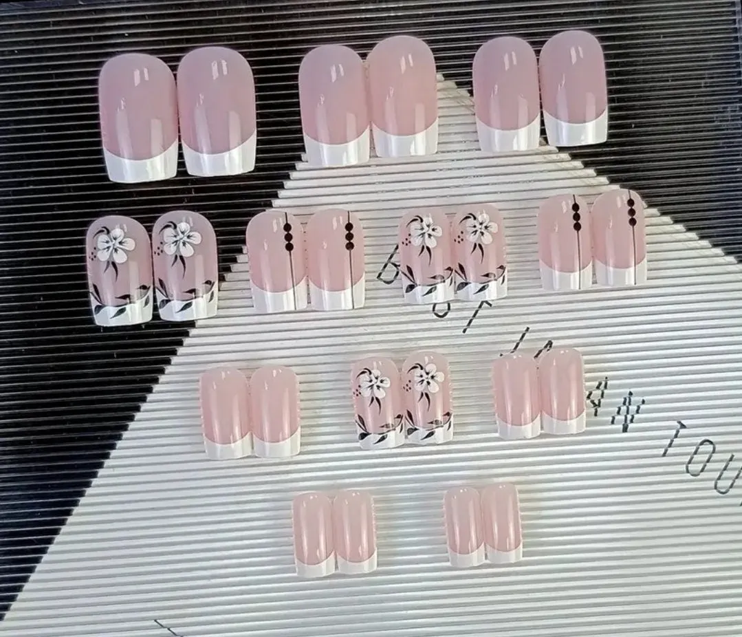 Beauty - Nails - french black square