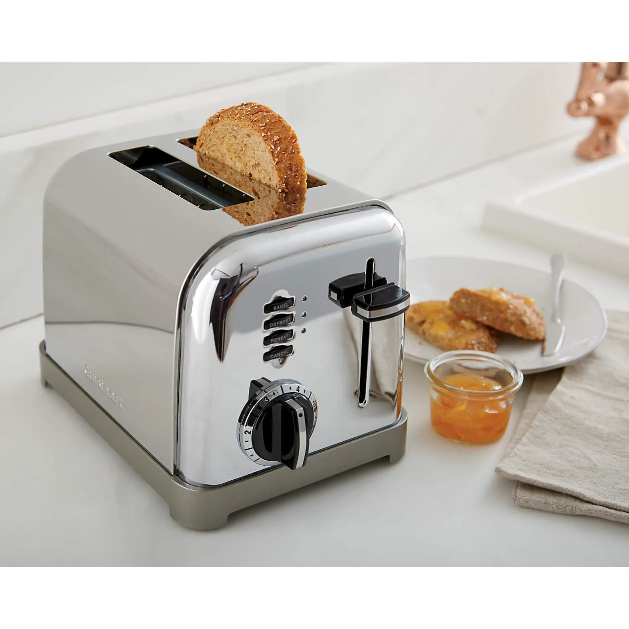 Cuisinart ® Classic Two-Slice Toaster