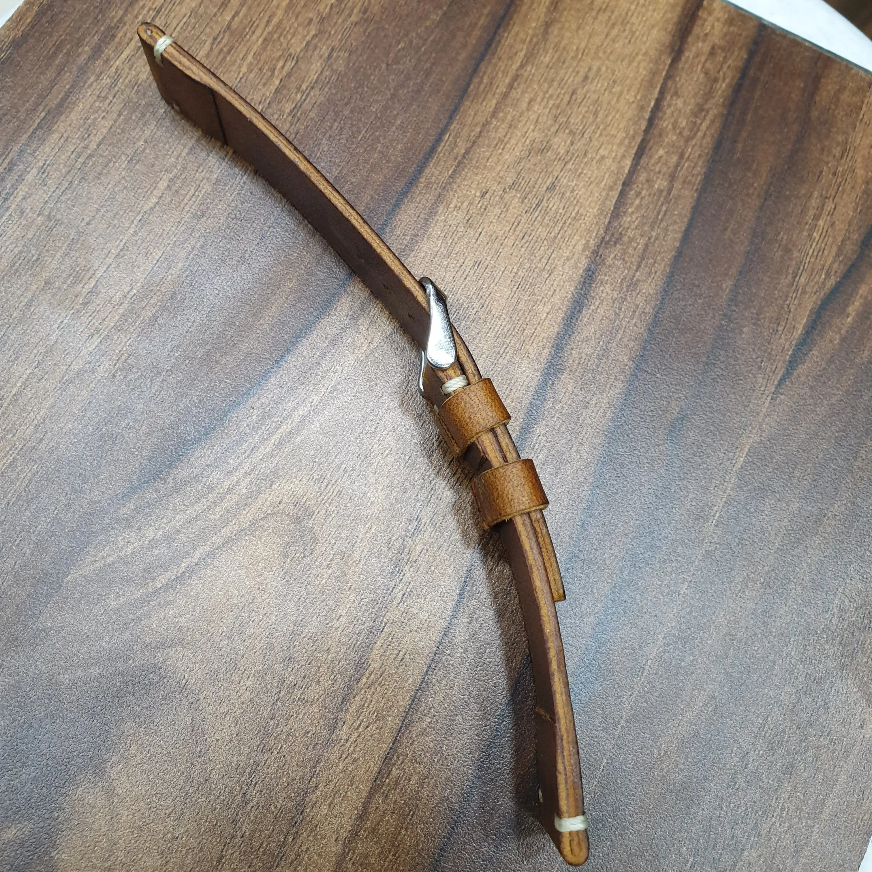 Handmade tobacco brown leather strap