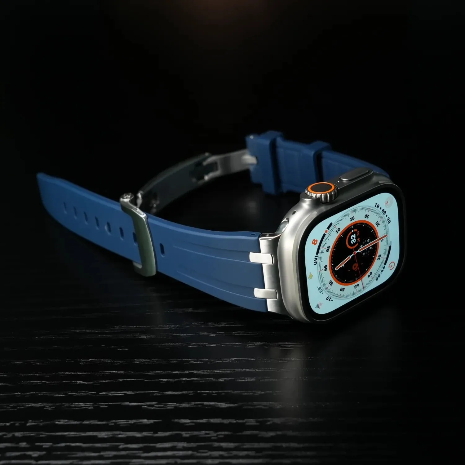 Luxury AP Metal Head Butterfly Buckle Silicone Band For Apple Watch