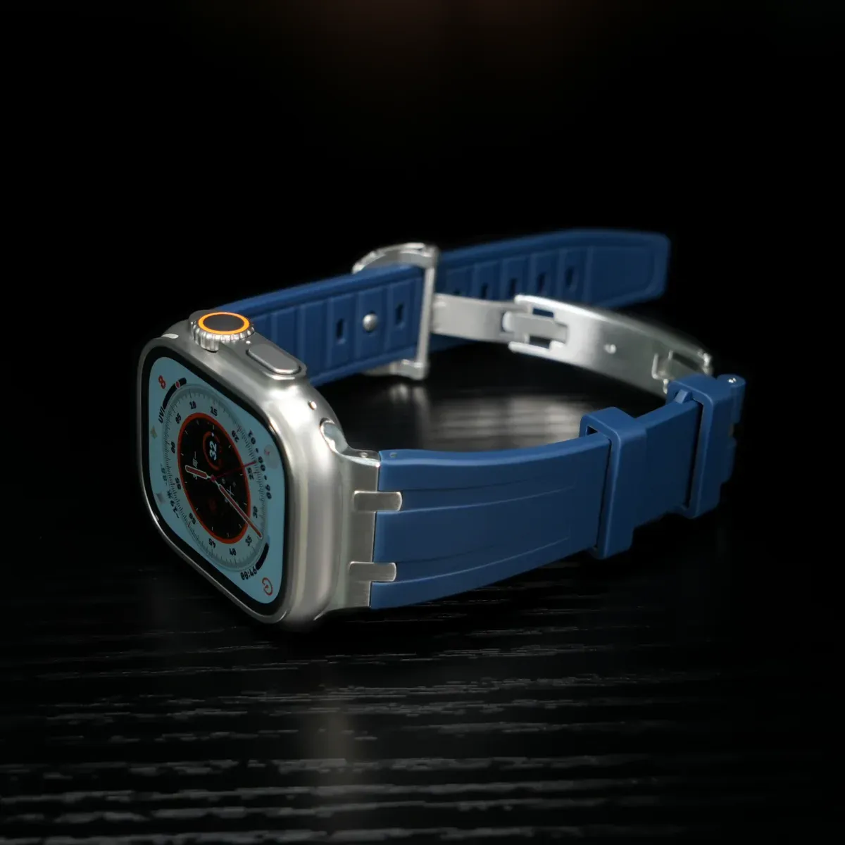 Luxury AP Metal Head Butterfly Buckle Silicone Band For Apple Watch