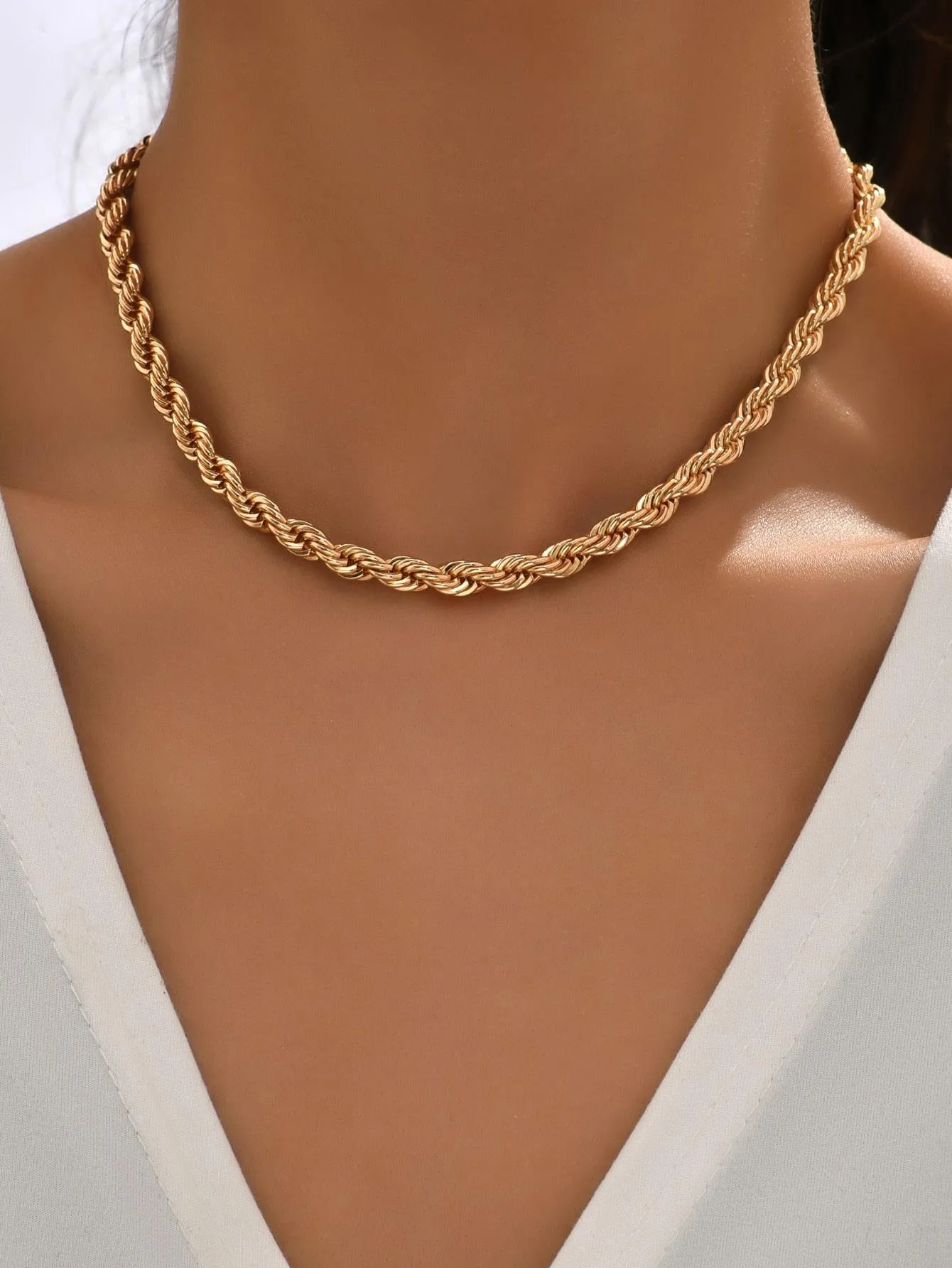 Minimalist Chain Necklace