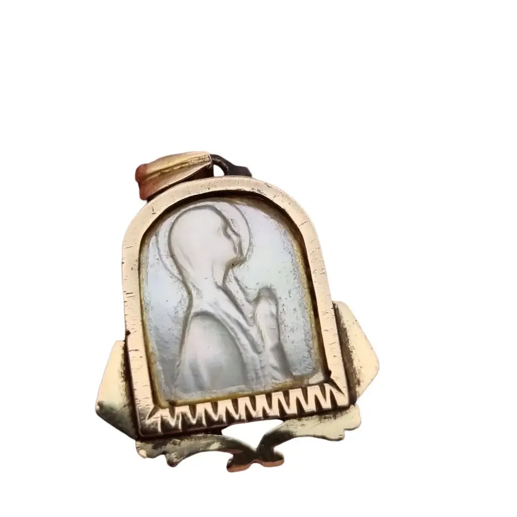 Old art deco religious medal. Mother-of-pearl cameo. Gilt silver medal.