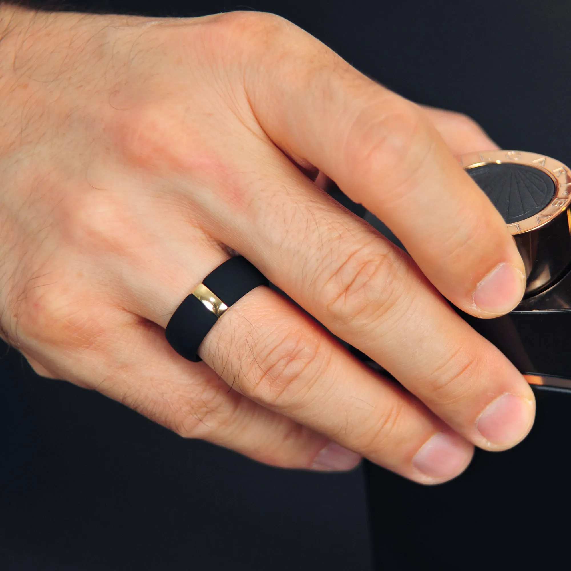 Silicone Wedding Ring Sets for Couple – MetalBar & Metal Heart Collection. (Black - Gold / Rose gold)