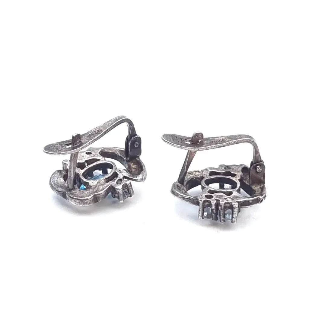 Silver art deco earrings. Circa 1990. Antique and vintage jewelry.