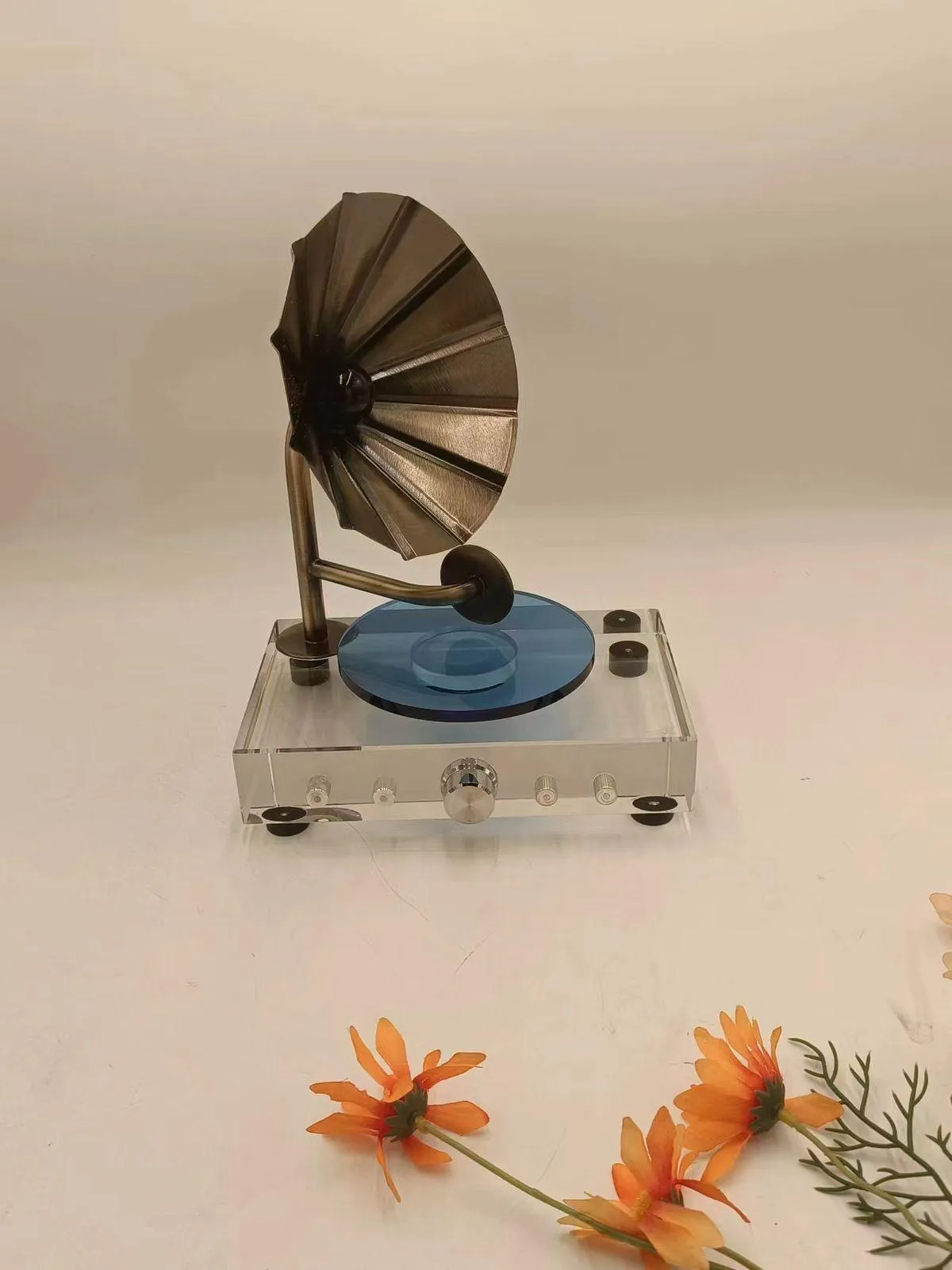 VINTAGE CRYSTAL GRAMOPHONE STYLE 3